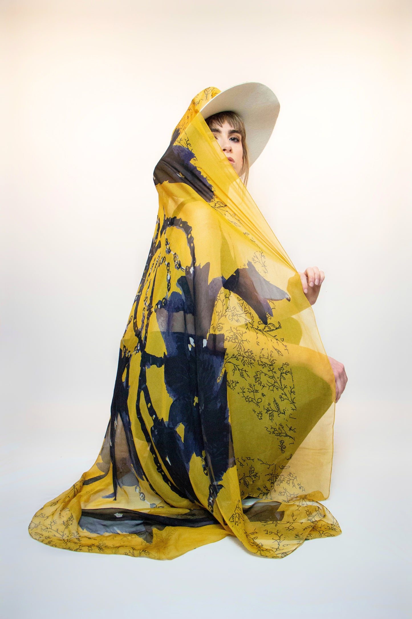 Carré de soie Ardente, Bouquet d'Été