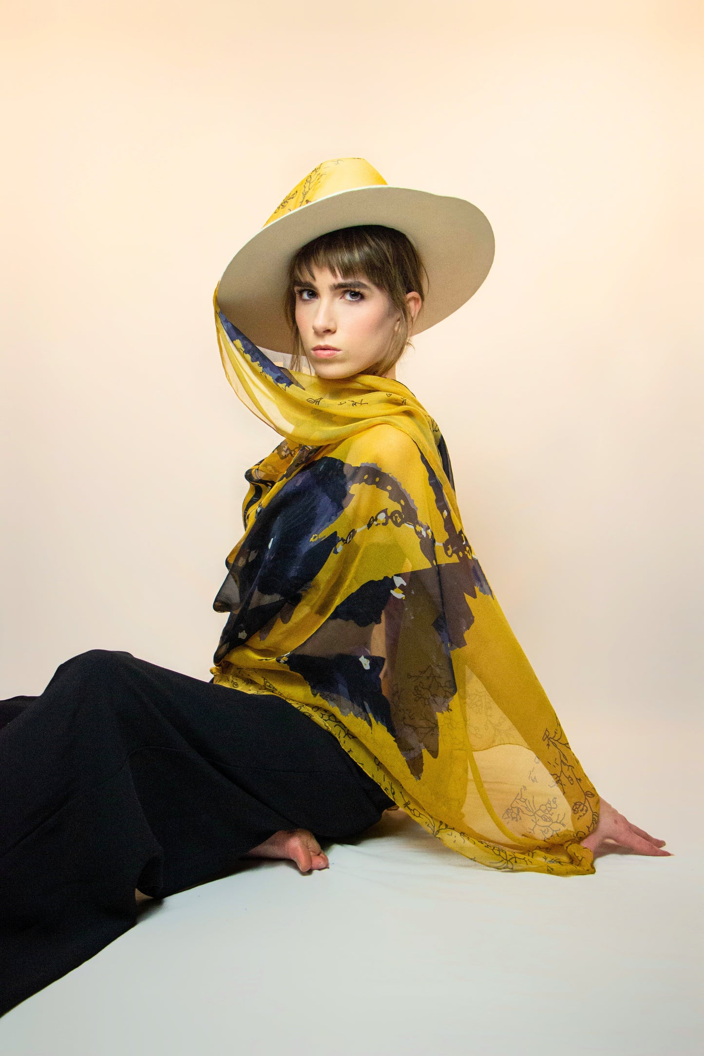 Carré de soie Ardente, Bouquet d'Été