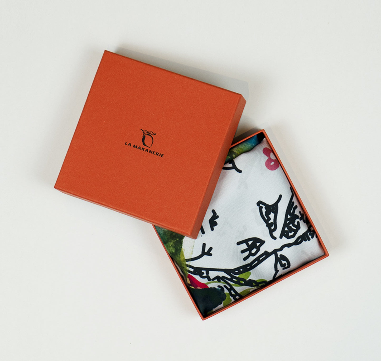 Carré de soie Acqua, Fleurs d'Eau